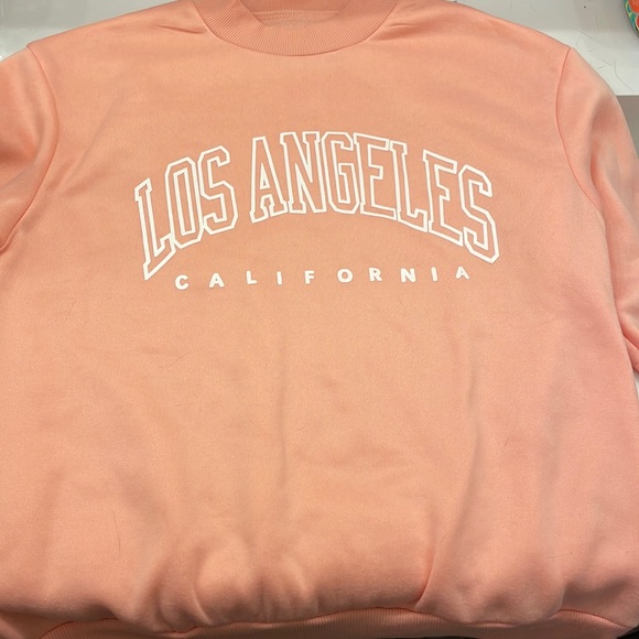 SHEIN Sweaters - Woman’s Shein Los Angeles sweatshirt size S